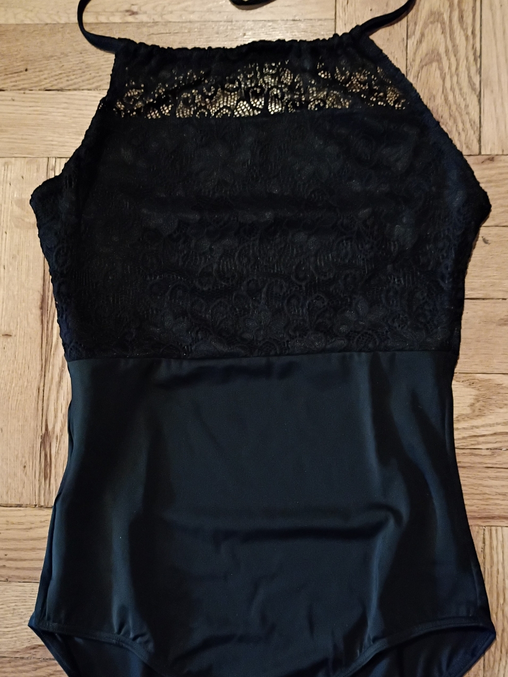 Xiaoxiao Black Lace Halter Bodysuit